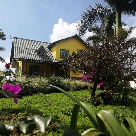 نزل Calarcáفي Finca Turistica Santa Clara المظهر الخارجي الصورة
