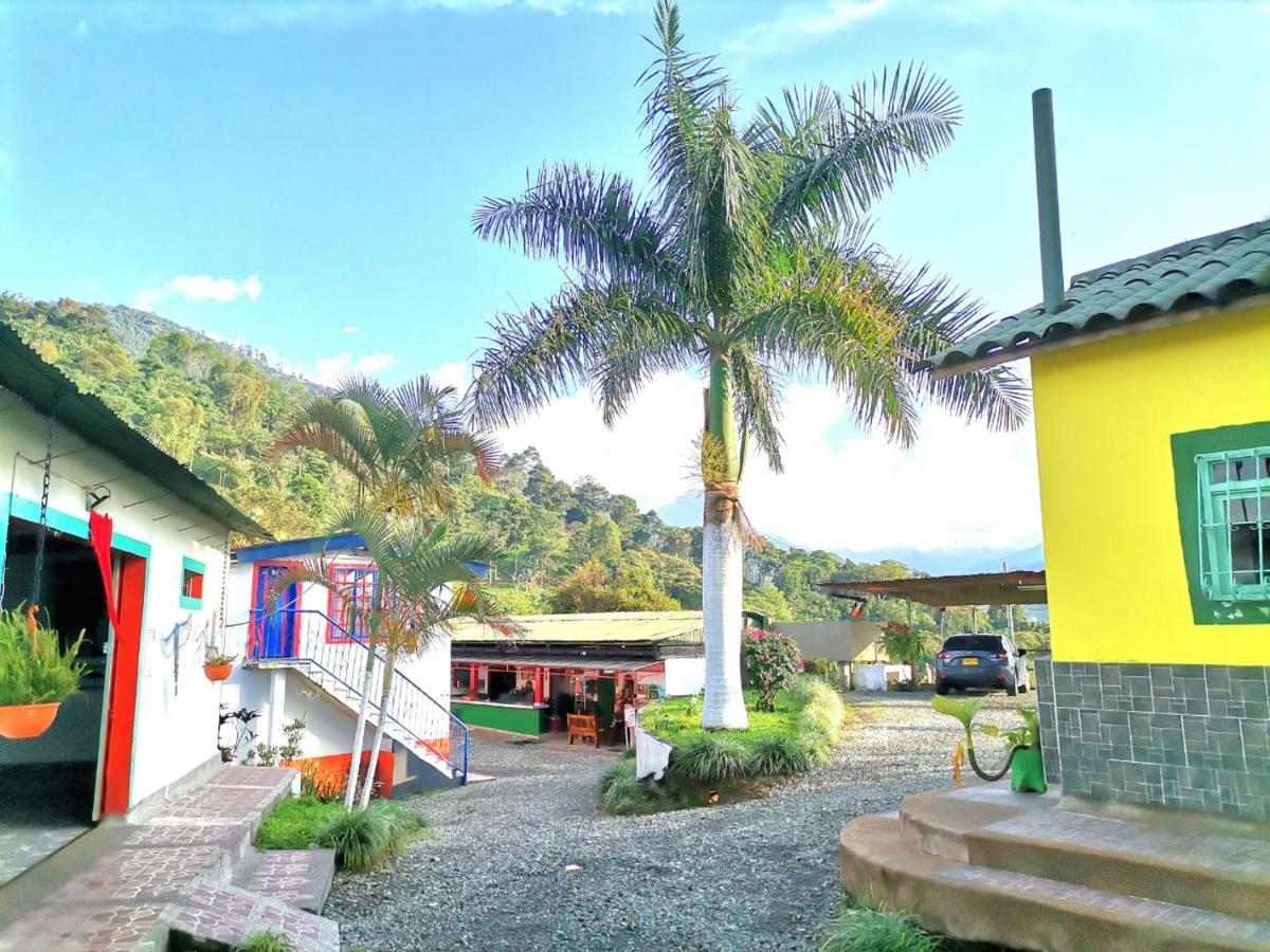 نزل Calarcáفي Finca Turistica Santa Clara المظهر الخارجي الصورة